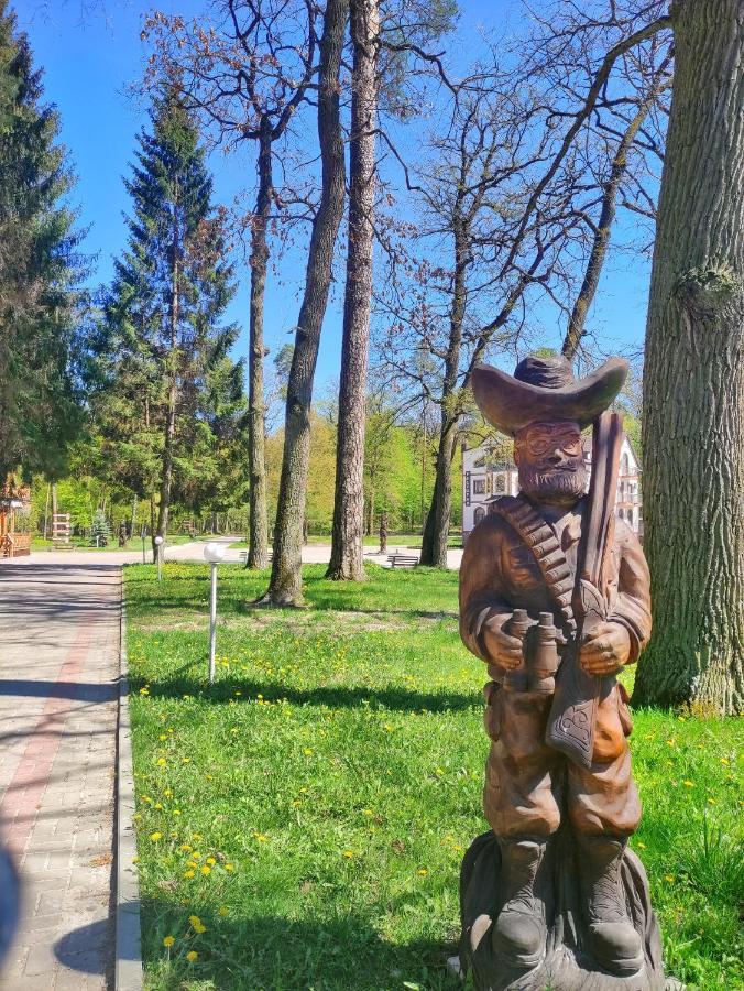 Hotel Мисливець В Комплексі "Сокіл" Susk Exteriér fotografie