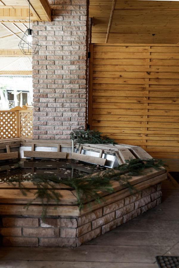 Hotel Мисливець В Комплексі "Сокіл" Susk Exteriér fotografie