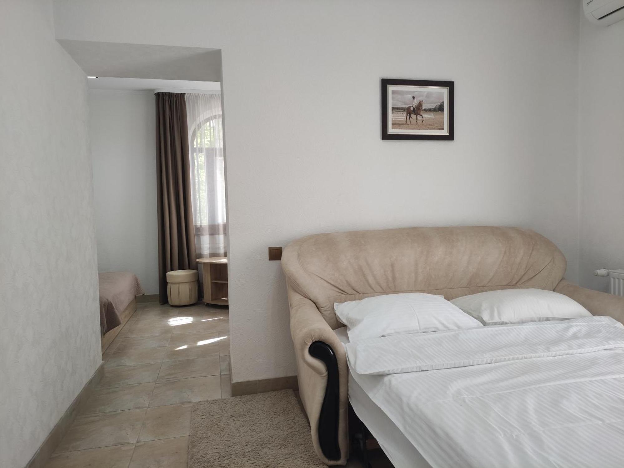 Hotel Мисливець В Комплексі "Сокіл" Susk Exteriér fotografie